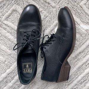 Frye Carson Oxfords